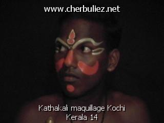 légende: Kathakali maquillage Kochi Kerala 14
qualityCode=raw
sizeCode=half

Données de l'image originale:
Taille originale: 131278 bytes
Heure de prise de vue: 2002:02:23 14:29:46
Largeur: 640
Hauteur: 480
